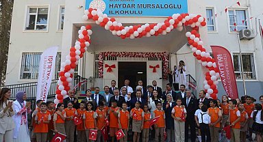 Hatay'da ilk ders zili çaldı, 360 bin öğrenci okullara döndü