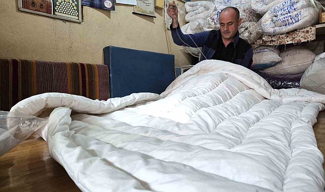 Hava sıcaklıklarının düşmesi sonrası doğal yün yorganlar ilgi görüyor