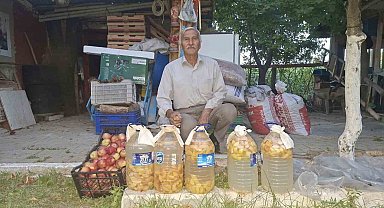 Hisarcık'ta dibe düşen elmalar ziyan olmuyor, doğal sirke oluyor