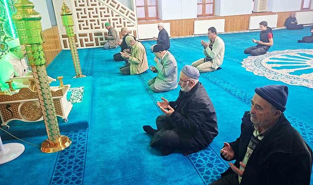 Hisarcık'ta Mevlid-i Nebi ve Gaziler Günü için sabah namazı buluşması