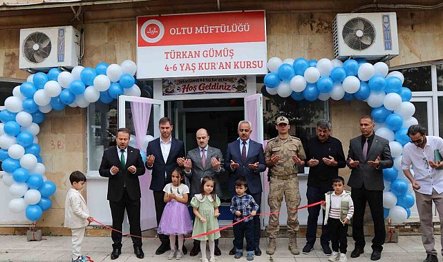 Hong Kong'da yaşayan akademisyenden memleketine vefa