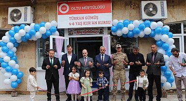 Hong Kong'da yaşayan akademisyenden memleketine vefa