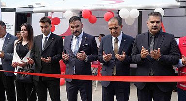Iğdır'a hayırseverlerin desteğiyle kalıcı Kızılay kan bağışı aracı kazandırıldı