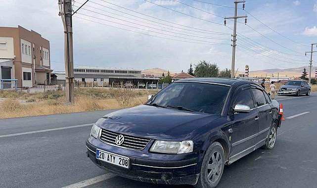 İki otomobil çarpıştı: 1 yaralı