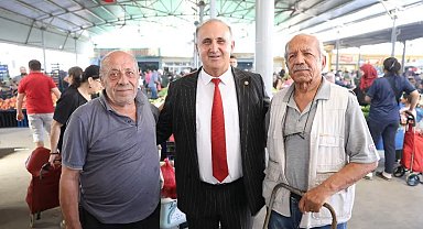İncirliova Belediye Başkanı Kaya, pazar esnafı ve vatandaşlarla buluştu