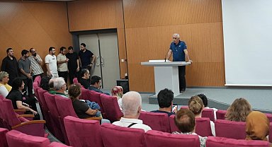 İnönü Üniversitesi'nde akademisyenlere dijital podyum eğitimi