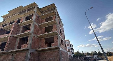 İnşaatın 4'üncü katından düşen şahıs yaralandı