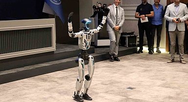 İnsansı robot belediyede işe girdi