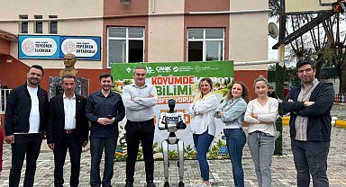 İnsansı robot CANİKMAN, kırsal mahalle okulunda