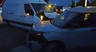 Isparta'da iki araç çarpıştı: 1 yaralı