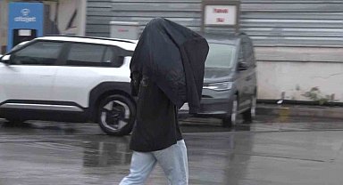 İstanbul Anadolu Yakası'nda yağmur etkili oldu