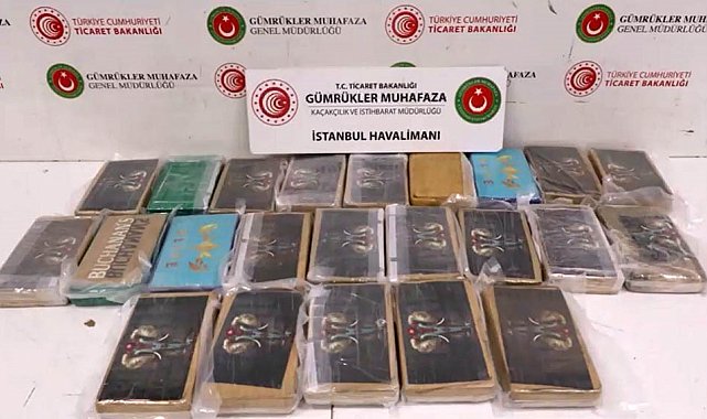 İstanbul Havalimanı'ndan uyuşturucu operasyonu: Şüpheli pilot kıyafeti ile kaçtı