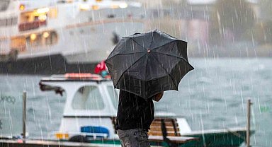 İstanbul için kuvvetli yağış ve fırtına uyarısı