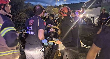 İstanbul-İzmir Otoyolu'nda zincirleme kaza: 11 yaralı