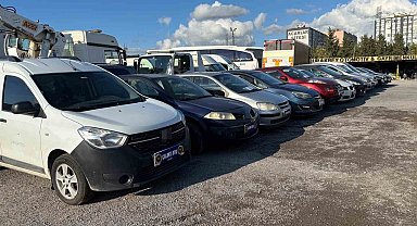 İstanbul'da 3 ilçede oto hırsızlığı yapan şüpheliler yakalandı