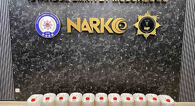 İstanbul'da tırın yakıt deposunda 224 kilo sıvı metamfetamin ele geçirildi