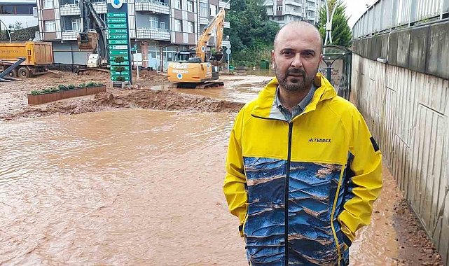 İyidere Belediye Başkanı Saffet Mete: "İlçemizde metrekareye 135 kg yağış düşmüş"