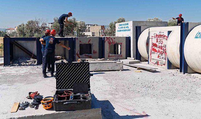 İzmir İtfaiyesi ağır arama kurtarmada güçleniyor