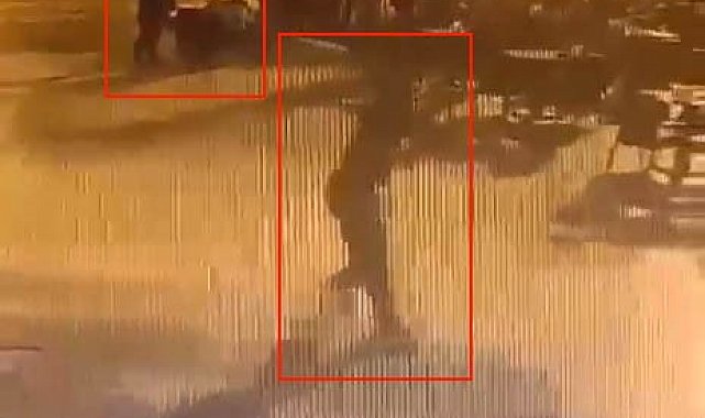 İzmir'de belediyeye ait kafeye silahlı saldırı kamerada