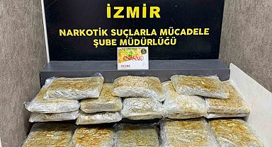 İzmir'de zehir tacirlerine ikili darbe: Kilolarca zehir ele geçirildi