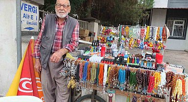 İzmirli Nuri dede Burhaniye de şifa buldu