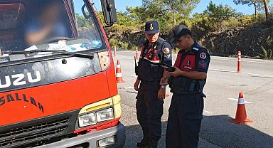Jandarma Muğla'da bir haftada 17 bin 711 araç denetlendi