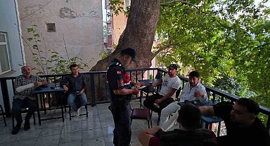 Jandarmadan dolandırıcılık ve hırsızlık olaylarına karşı vatandaşları bilgilendirme