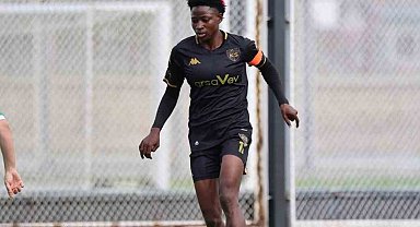 Kafayat Atoke Başhıru hat-trick yaptı