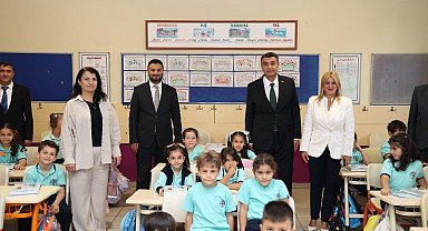 Kağıthane'de ilk ders zili heyecanı
