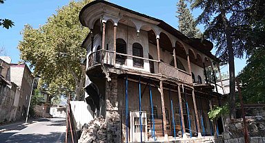 Kahramanmaraş'ta Tarihi Çiftaslan Konağı'nın restorasyonuna başladı