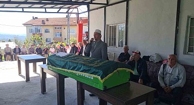 Kalp krizinden ölen 12 yaşındaki Muhammet Ali son yolculuğuna uğurlandı