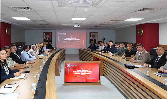 Kamu hastanelerinin hizmetleri gözden geçirildi