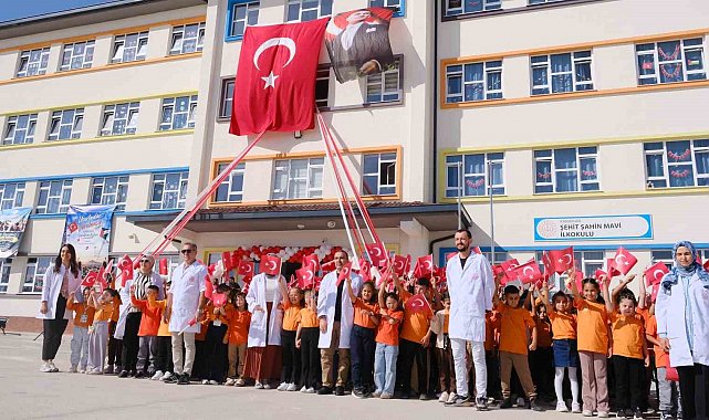 Karaman'da İlköğretim Haftası coşkuyla kutlandı
