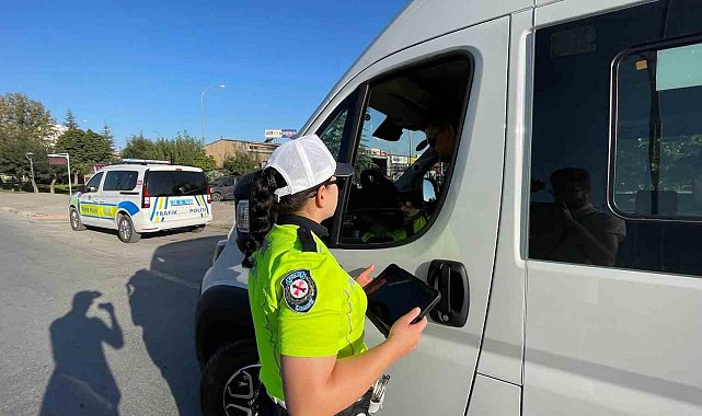Karaman'da okul servislerine denetim