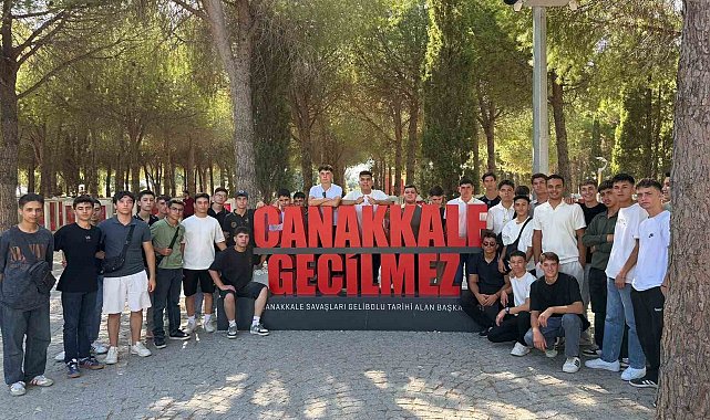 Karapınar ve Emirgazili gençler Çanakkale'de tarihe yolculuk yaptı