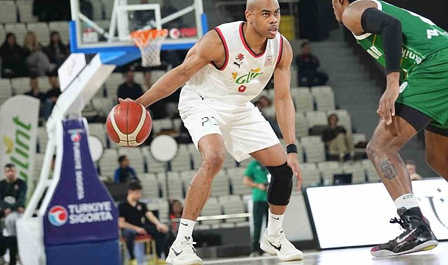 Karşıyaka Basketbol'dan oyun kurucu takviyesi