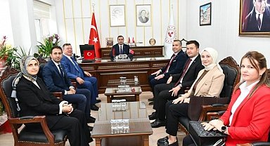 Kaymakam Yılmaz, eğitim camiasıyla bir araya geldi
