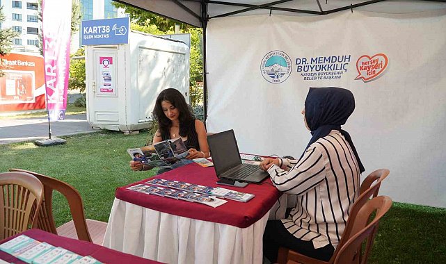 Kayseri Büyükşehir'den üniversite öğrencilerine 'şehre hoş geldiniz' desteği