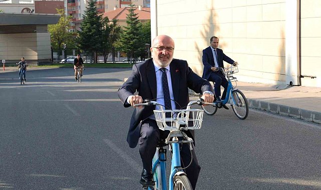 Kayseri Üniversitesi'nde 'Arabasız Kampüs' etkinliği düzenlendi