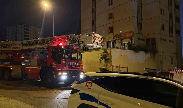 Kayseri'de 10 katlı binada yangın paniği