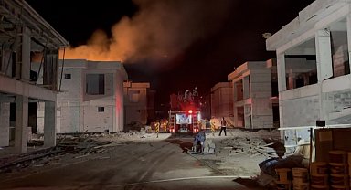 Kayseri'de inşaat halindeki villanın çatı kısmında çıkan yangın söndürüldü