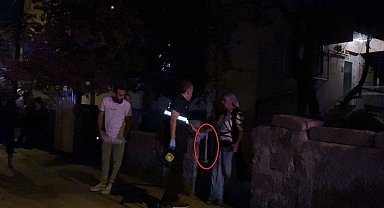 Kayseri'deki bıçaklı kavgada ölen şahsın, olay öncesi keserle yürüdüğü anlar kameraya yansıdı