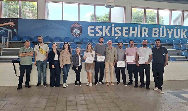 Kentpark'ta havuz suyu güvenliği için uygulamalı eğitim
