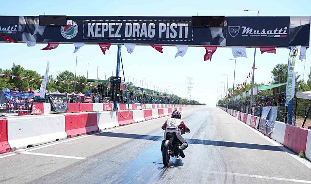 Kepez'de moto drag heyecanı start aldı