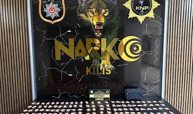 Kilis'te 3 bin captagon hapla yakalanan 2 şüpheli tutuklandı