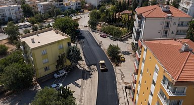 Kilis'te asfalt çalışmaları hız kesmeden sürüyor