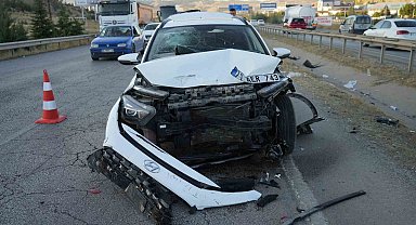 Kırıkkale'de otomobiller çarpıştı: 4 yaralı