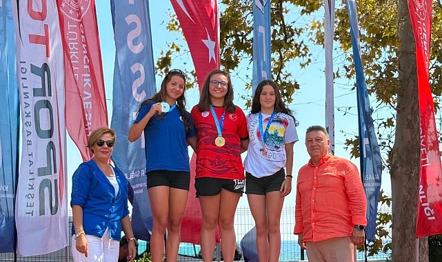 Kırklareli'li sporcu Derin Çelikkanat Türkiye şampiyonu oldu