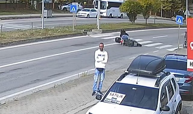 Kırmızı ışığı son anda fark etti, motosikletten düştü