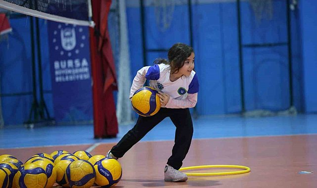 Kış spor okulları 3 Ekim'de başlıyor